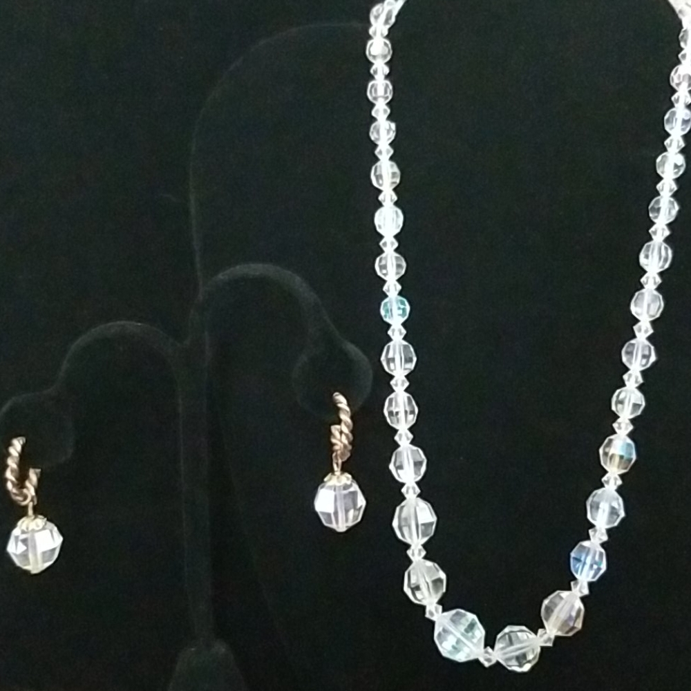 Necklace & Earring Set